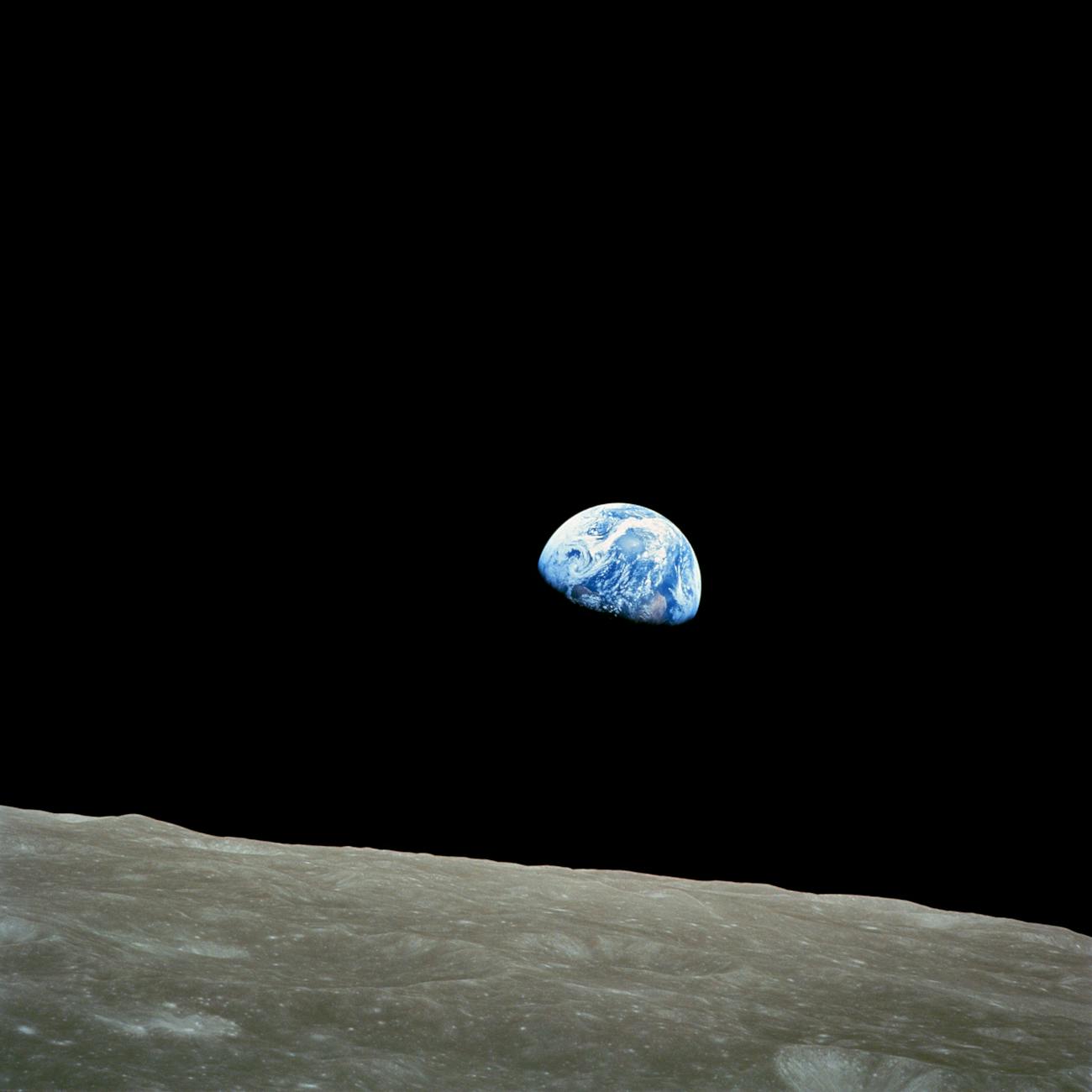 Photo of Earth from the moon.